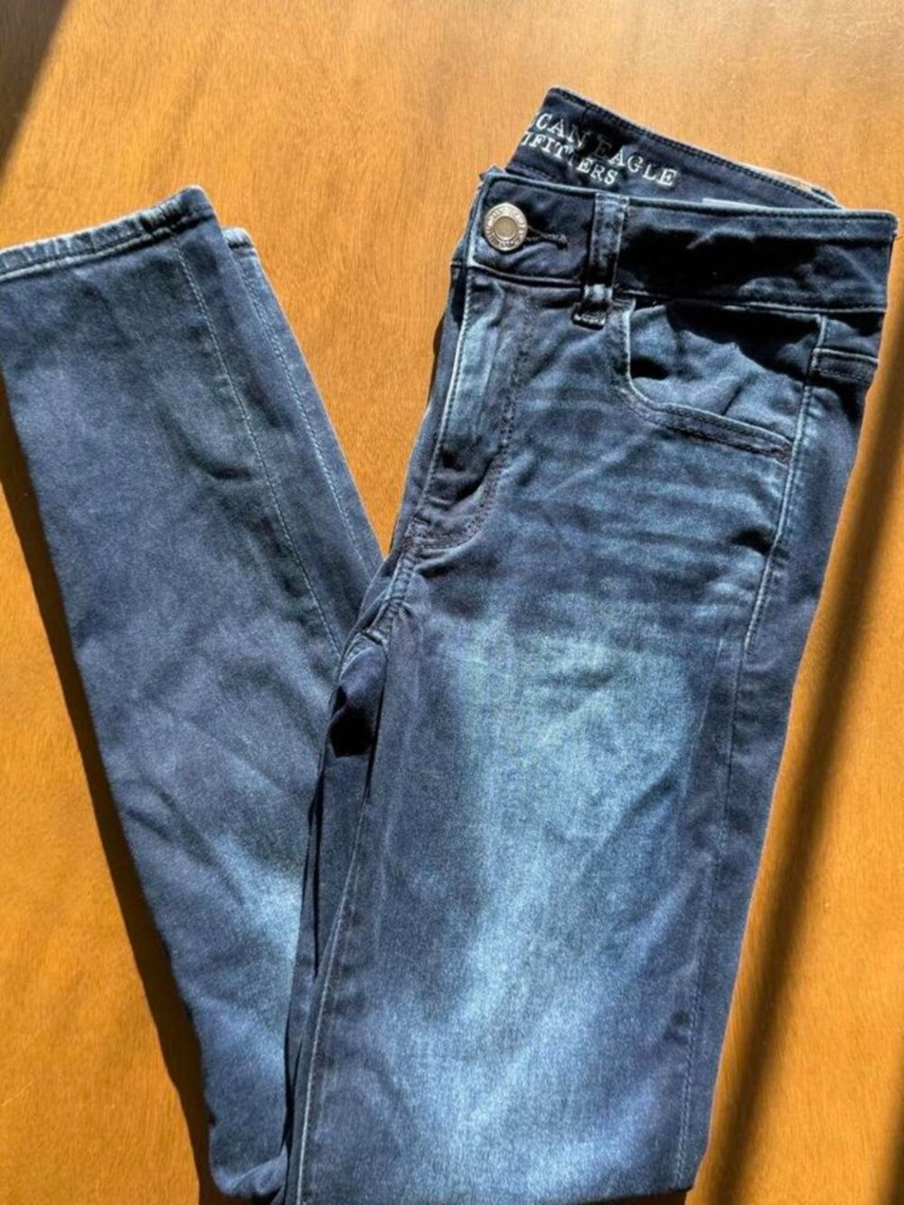 American Eagle navy blue jeans size 6